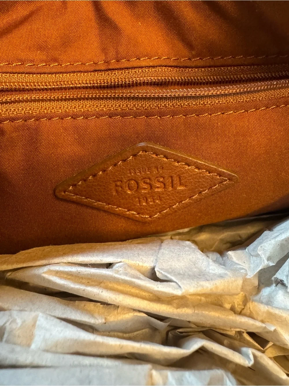 Fossil Shae Hobo Bag Brown Leather Shoulder Crescent Purse Boho Luxury Western
